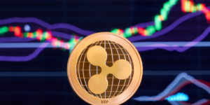XRP's Unique Position: Wall Street Expert Weighs In